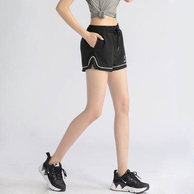 Women Yoga Gym Shorts with Liner